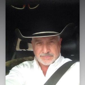 Meet your Posher, Jeffrey